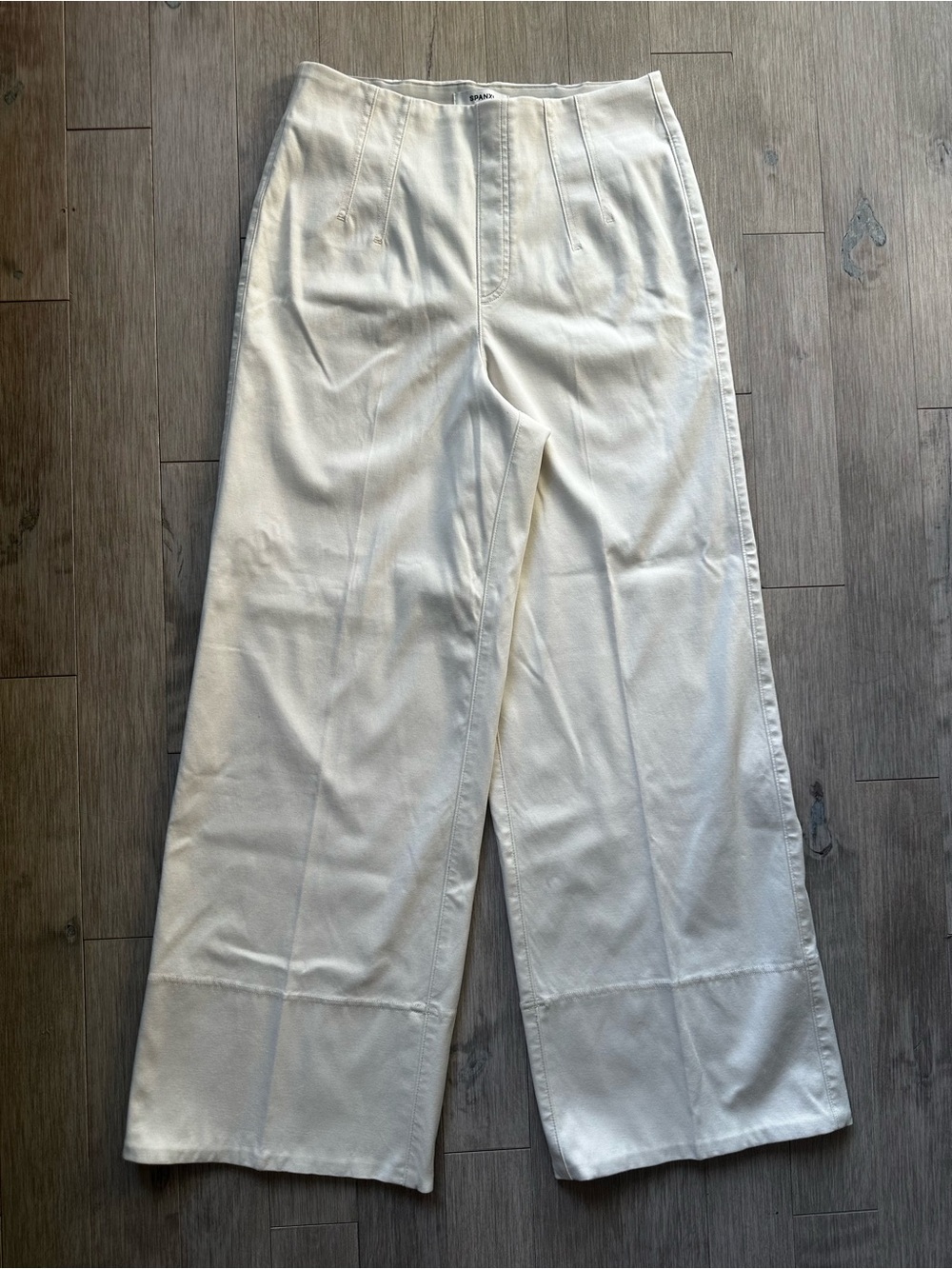 NWOT SPANX High Rise Wide-Leg Cream Pants Chinos Trousers Size Medium